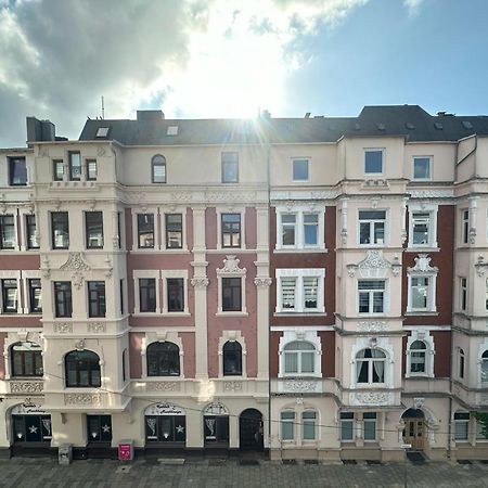 Exklusives Apartment Im Historischen Wohnhaus Mit Kamin, Bad & Viel Platz Bremerhaven Extérieur photo