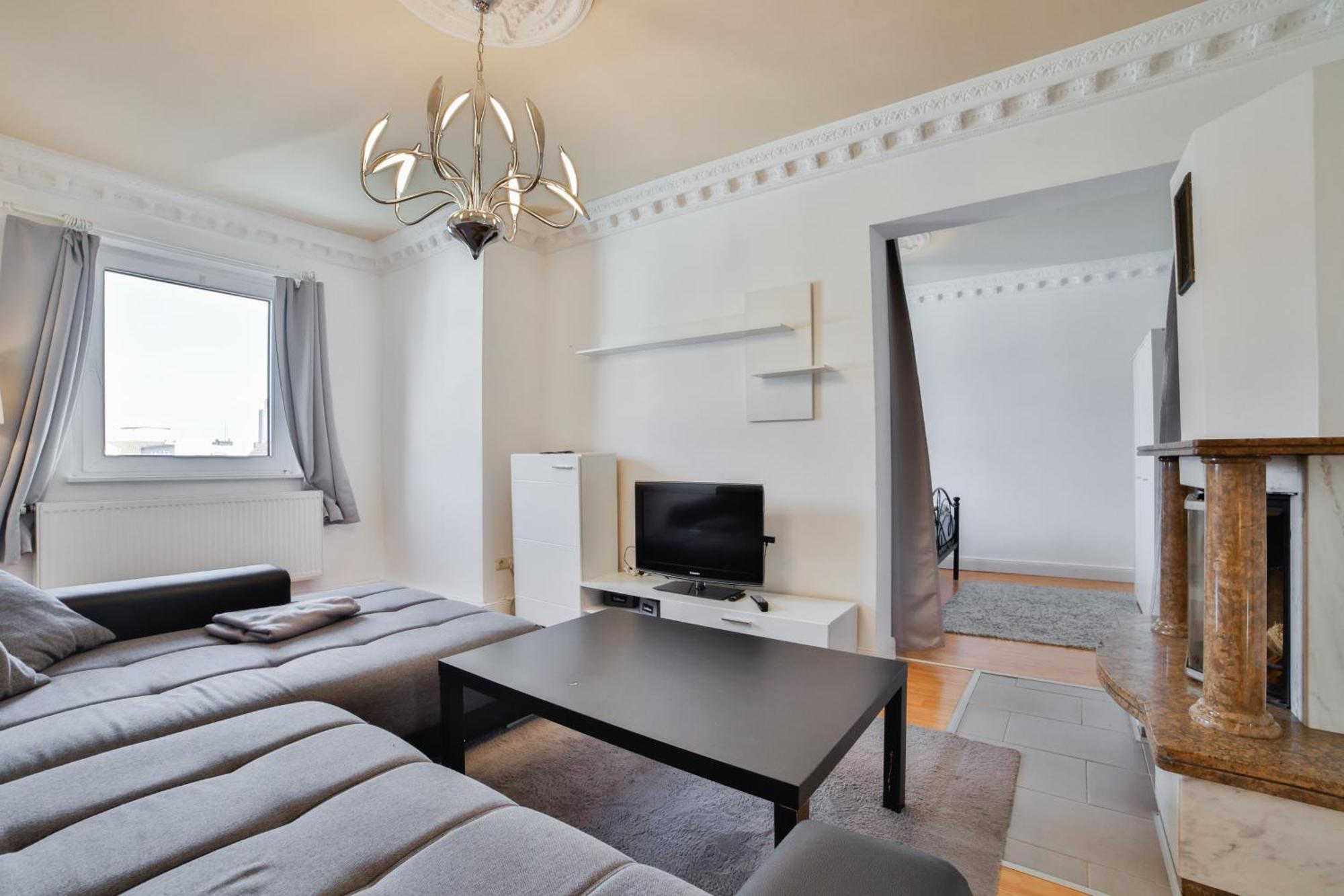 Exklusives Apartment Im Historischen Wohnhaus Mit Kamin, Bad & Viel Platz Bremerhaven Extérieur photo